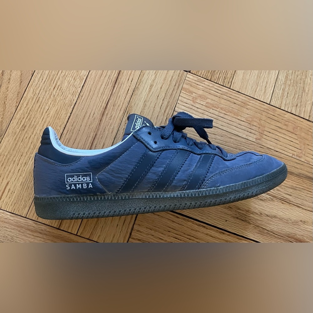 Adidas Samba Unisex Navy Sneakers size 7M, 40EU